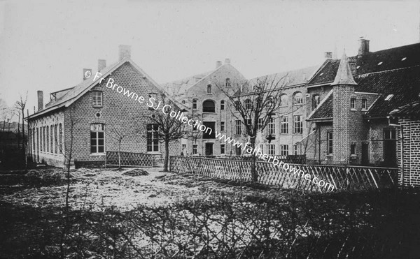 WORLD WAR 1 CONVENT WITH W.DOYLE'S WINDOW